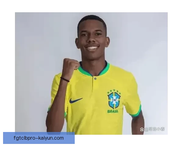 内马尔与小罗共同展现巴西足球的精彩传承与辉煌新篇章