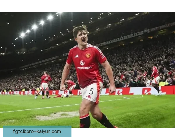 弗兰克·奥涅卡在英超赛季中表现亮眼，助力球队冲刺前四名。